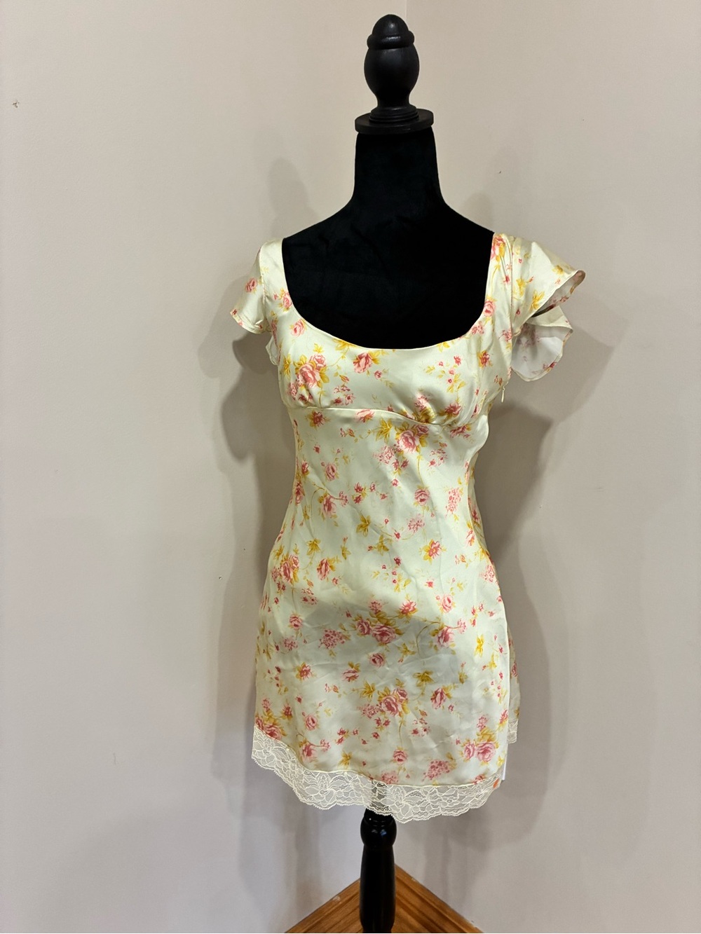 NWT Zara Mini Yellow Satin Dress - Picture 3 of 14